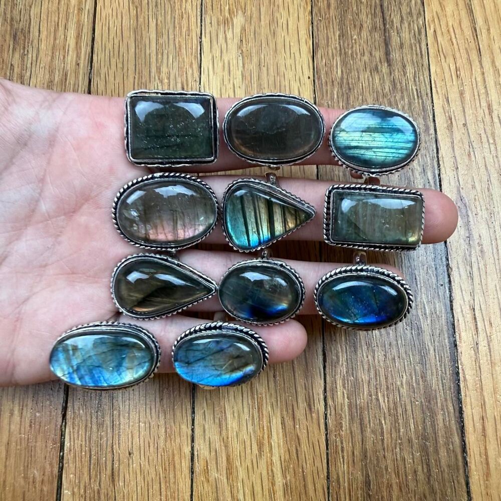 Unbranded Women's Silver and Blue Jewellery
